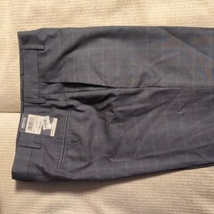 Kenneth Cole Reaction men's slacks 32x30 NWT GREY